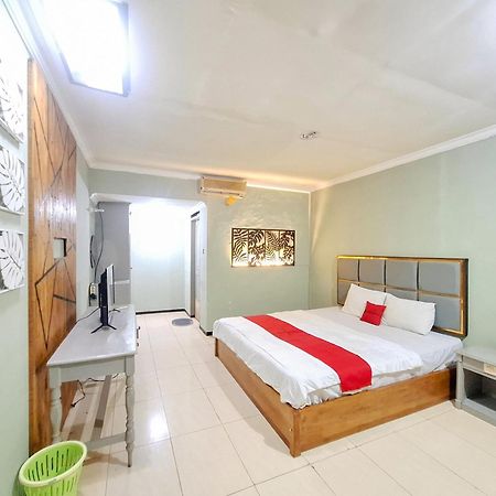 Reddoorz Near Stadion Semeru Lumajang Jawa Timur 外观 照片